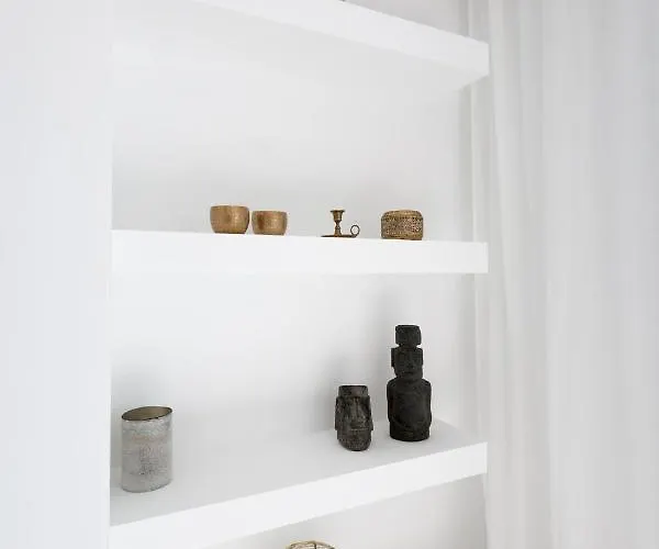 Bella Vista Puerto Banus With Sea Views Апартаменти *