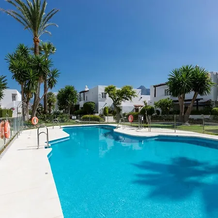Bella Vista Puerto Banus With Sea Views Appartamento *