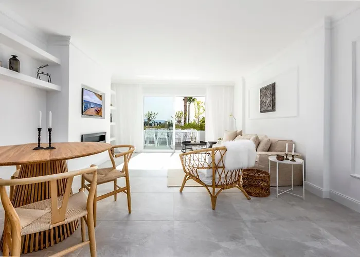 Bella Vista Puerto Banus With Sea Views Appartamento