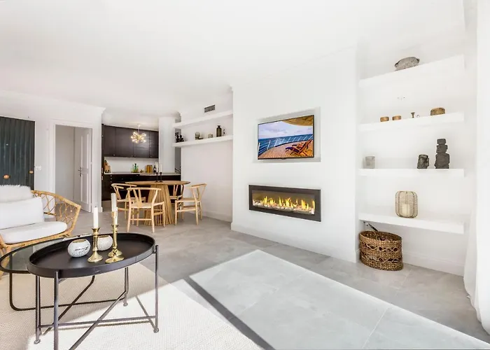 Bella Vista Puerto Banus With Sea Views Appartamento *